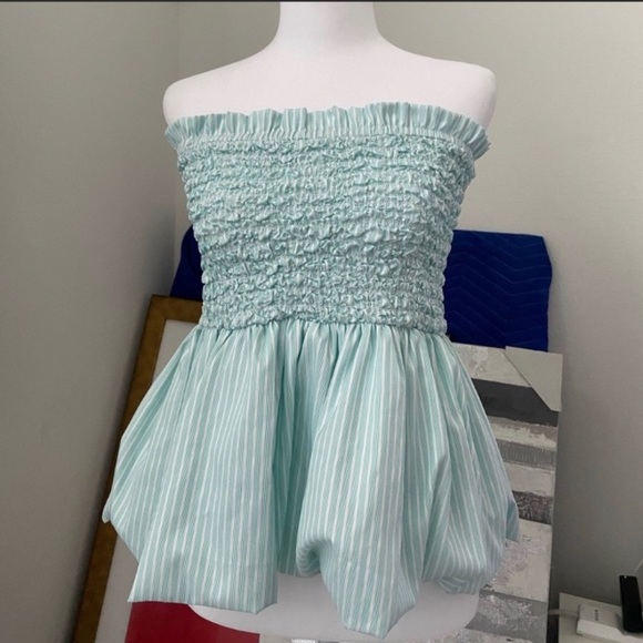 NWT Petersyn Smocked Popcorn Bubble Mini Skirt - Picture 2 of 5